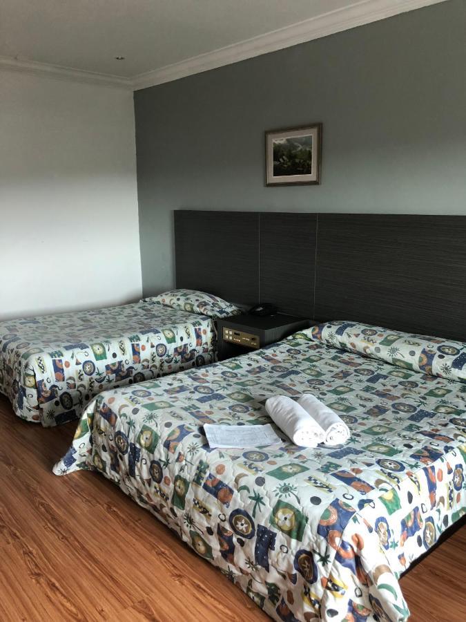 Purnama Hotel Limbang Buitenkant foto